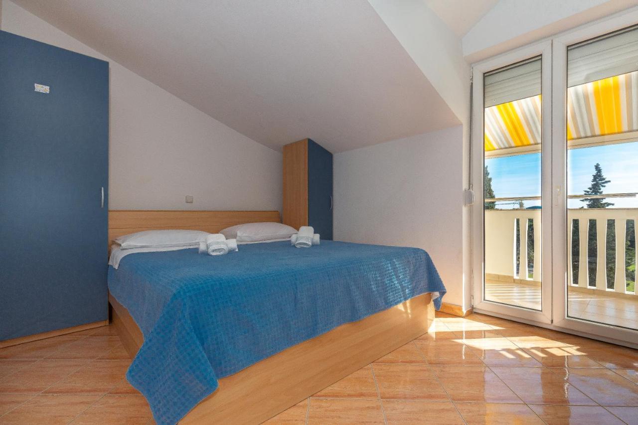 Apartments Dalmata Biograd Na Moru Exterior photo